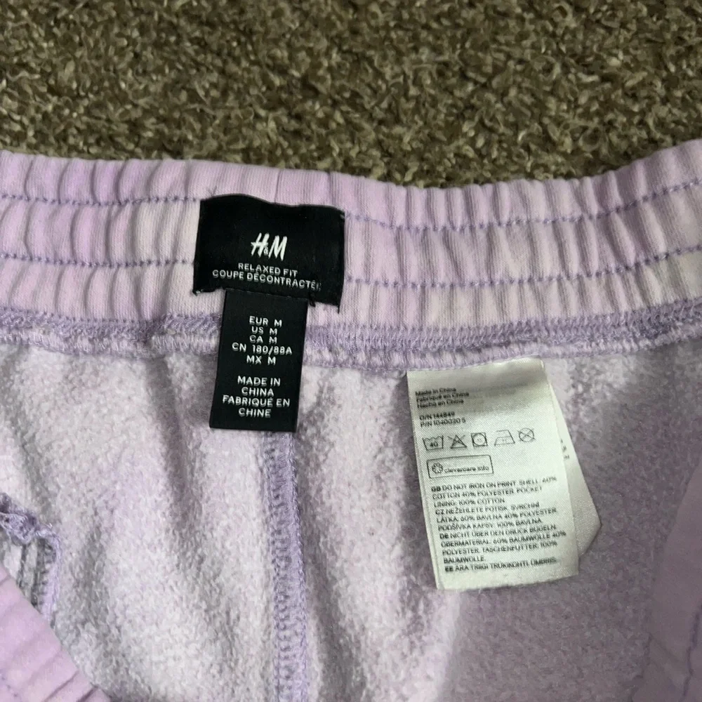 H&M Vintage OG Tie Die Purple White Shorts - Picture 3 of 3